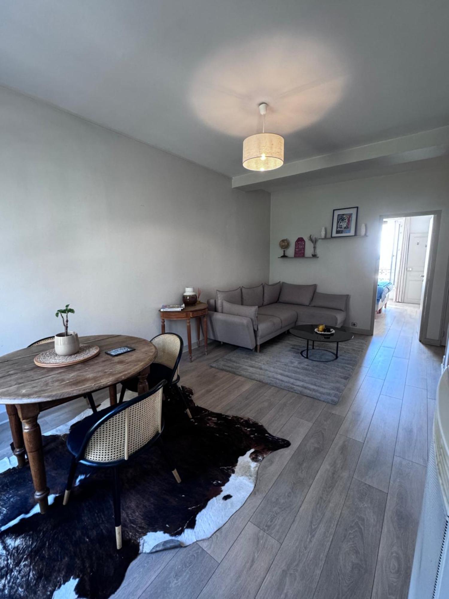 Spacieux Appartement A 50M Du Sacre Coeur - Magnifique Vue Paris Ngoại thất bức ảnh